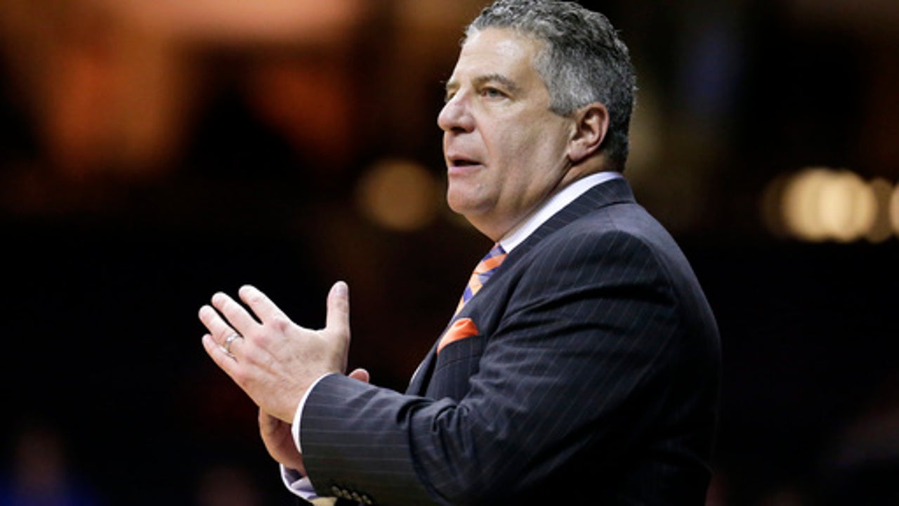 Vanderbilt snaps 3-game SEC skid by beating Auburn 75-57